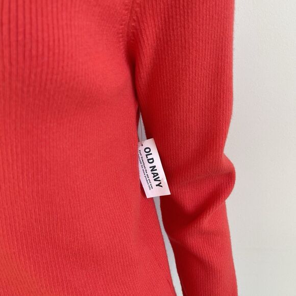 NWT Old Navy Fitted Ribbed Sweetheart Neckline Sweater Top Size XL Red - Picture 4 of 13